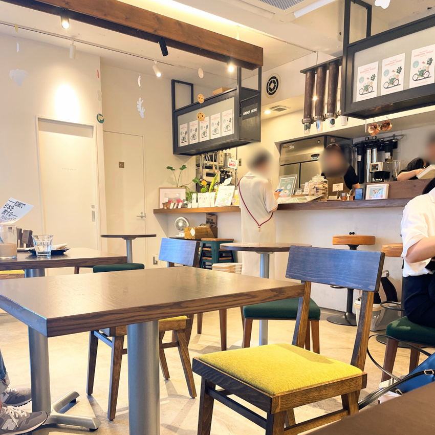 ALL SEASONS COFFEE池袋店内観